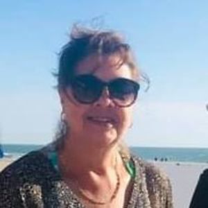 Meet your Posher, Sylvia